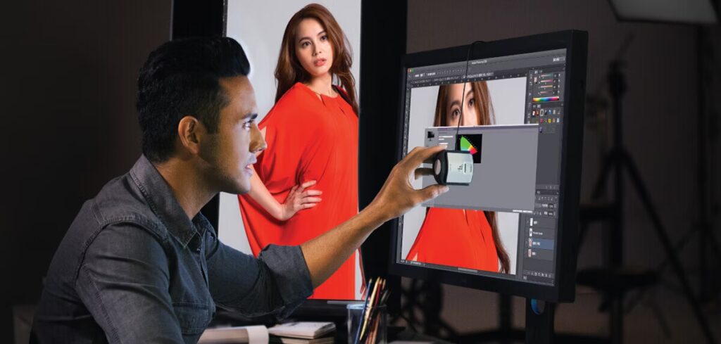 4 Rekomendasi Monitor Untuk Desain Grafis Terbaik monitor untuk desain grafis,monitor desain grafis Monitor BenQ Seri PD dan SW untuk Profesional Kreatif. Source: benq.com